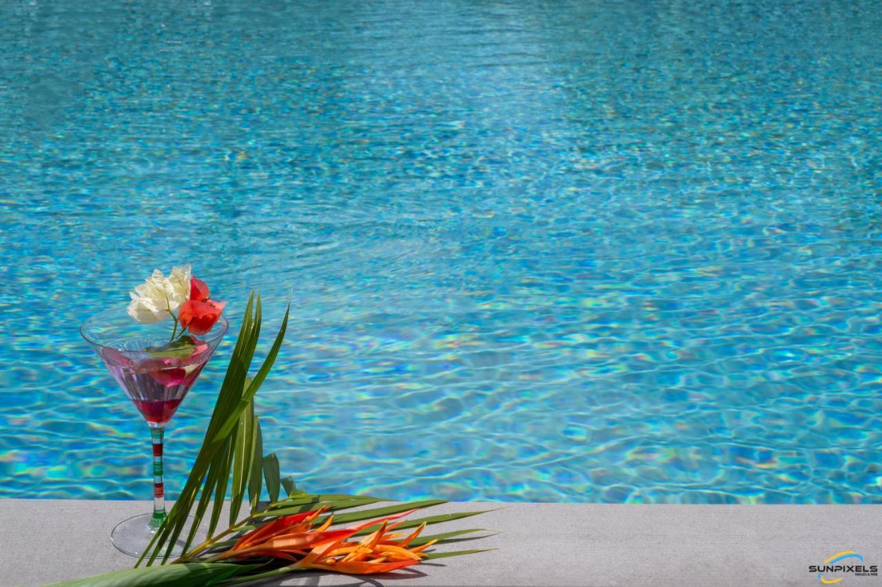 Villa Palm Diamond Jacuzzi & Piscine Prives เลอ ดีอามงต์ ภายนอก รูปภาพ